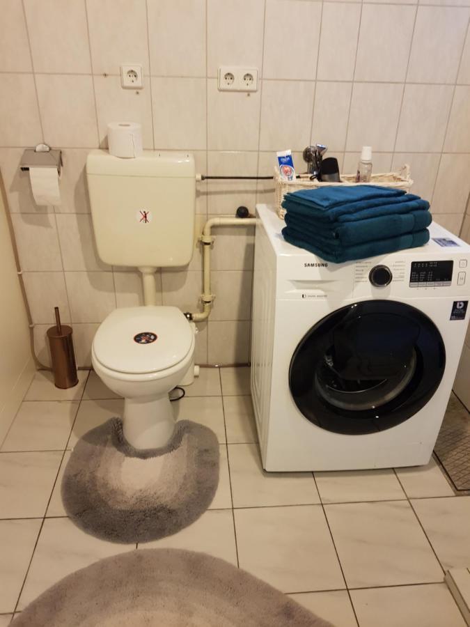4 Sterne Souterrain Alt-mariendorf Appartement *